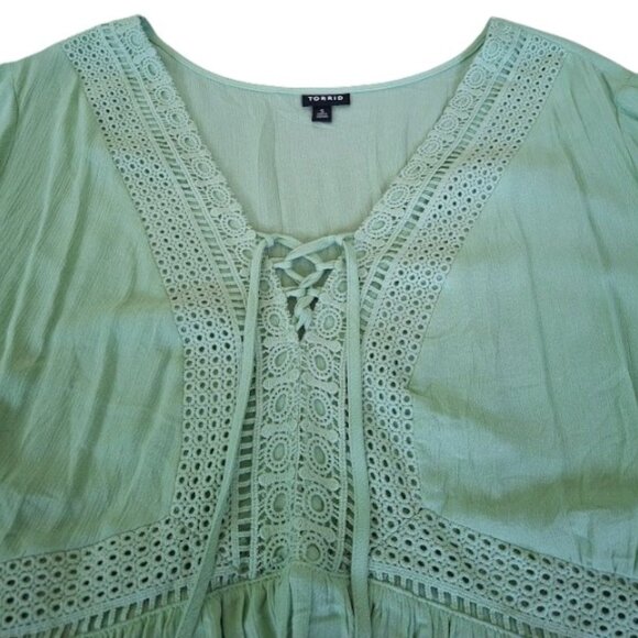 Torrid Babydoll Crinkle Gauze Crochet Inset Lace Up Top Women's Cute Green Sz 5X - Picture 7 of 14